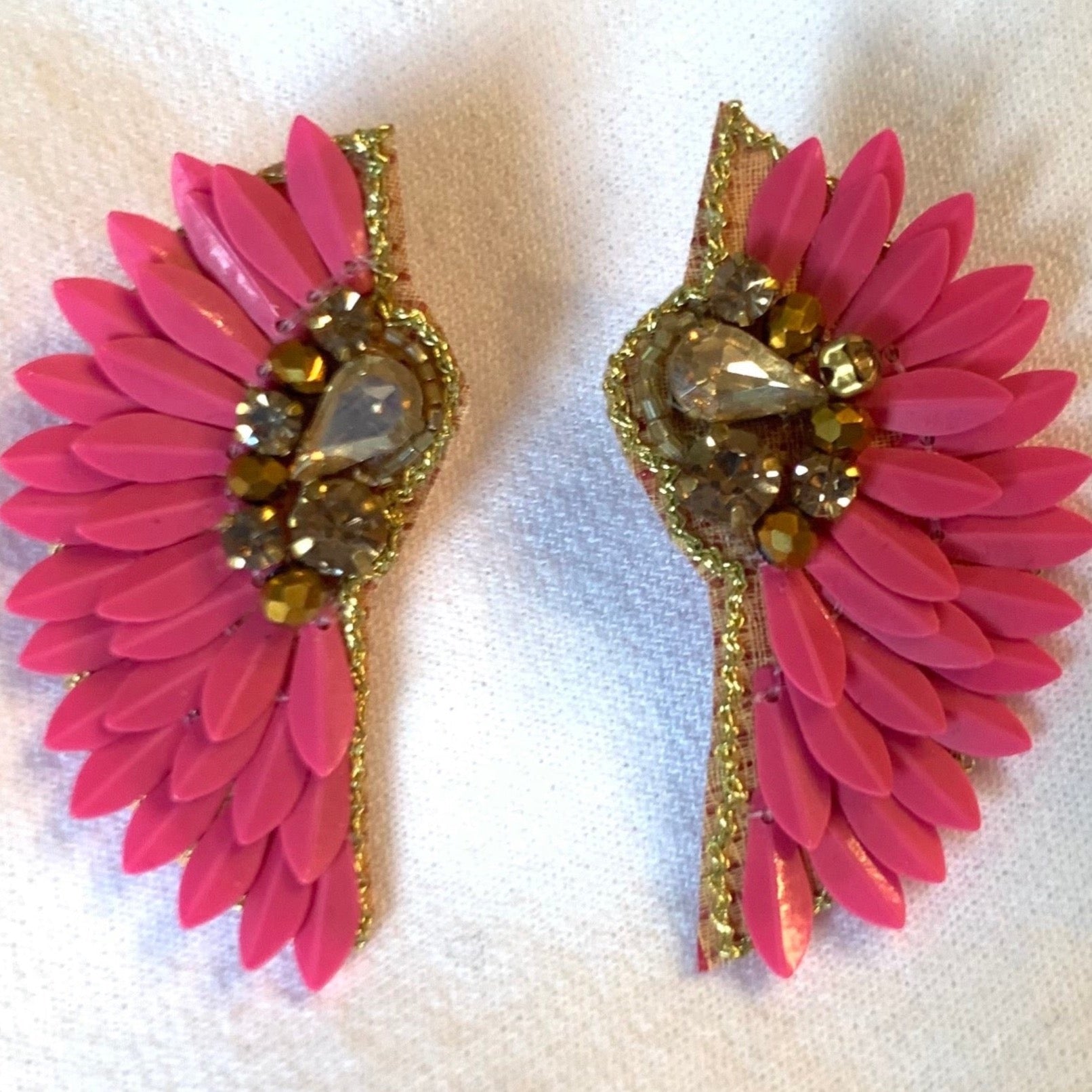 Hot Pink Wings Earrings – BRYKNOLO LLC